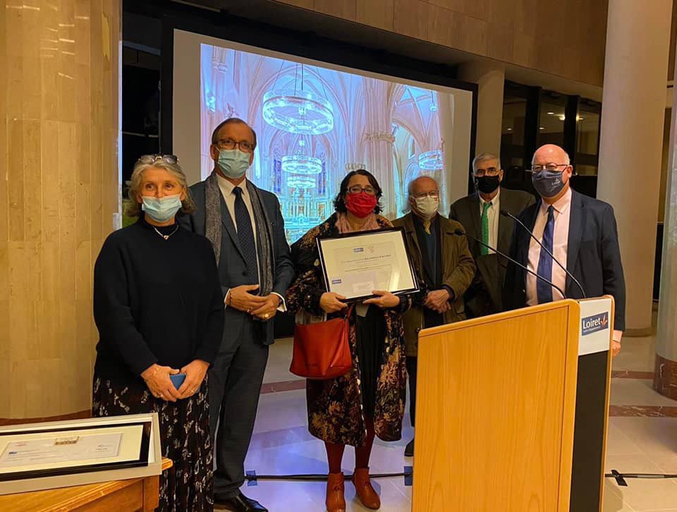 Natacha Mondon reçoit le prix départemental des Métiers d’Art du Loiret